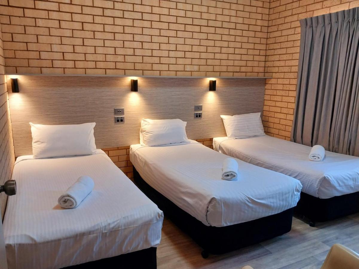 Tallarook Motor Inn Dubbo Zewnętrze zdjęcie