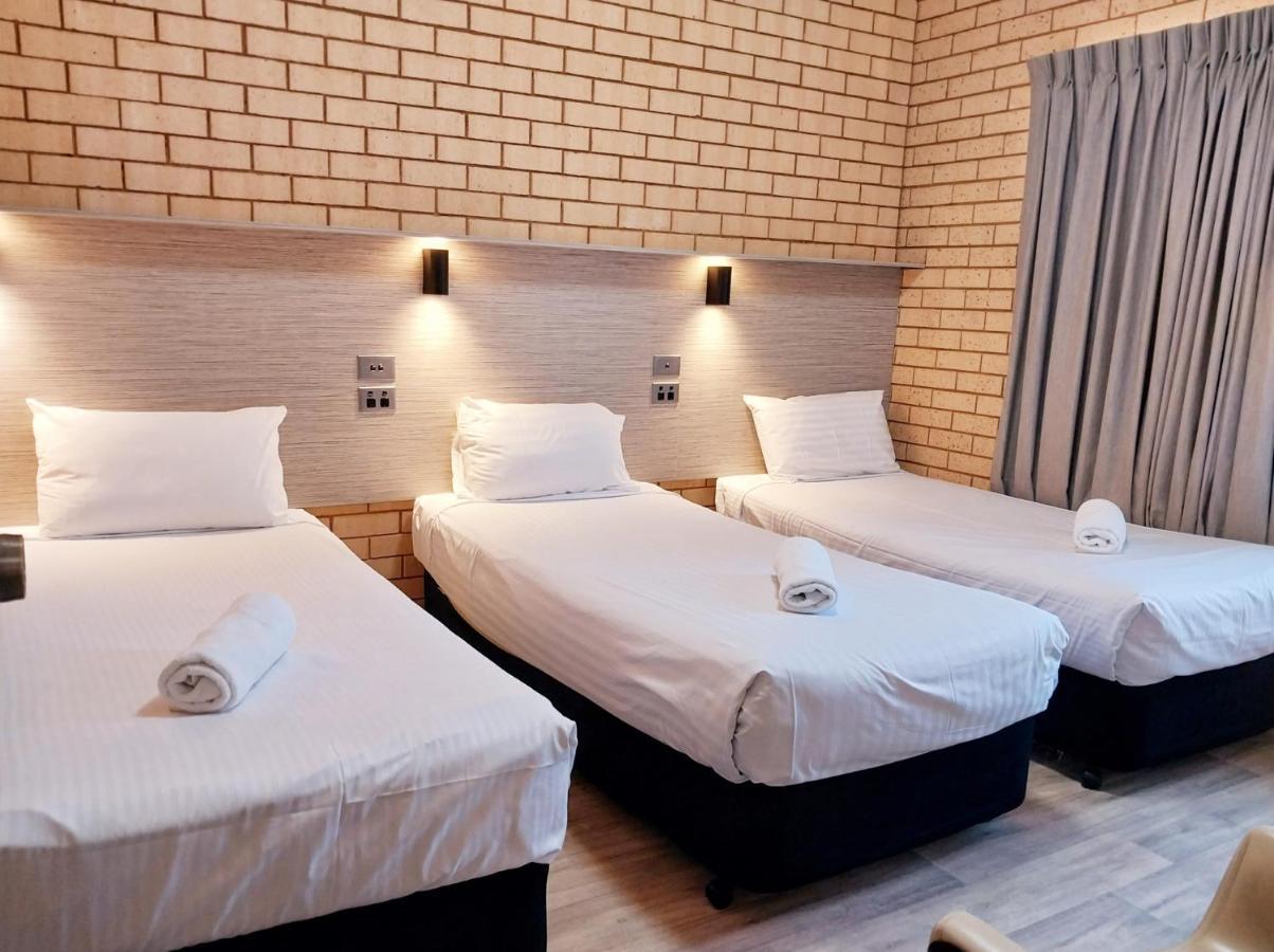 Tallarook Motor Inn Dubbo Zewnętrze zdjęcie