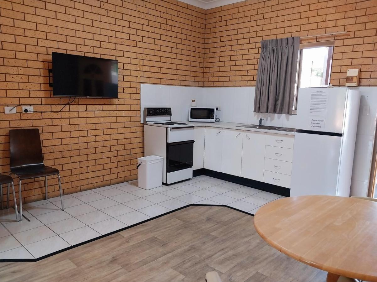 Tallarook Motor Inn Dubbo Zewnętrze zdjęcie
