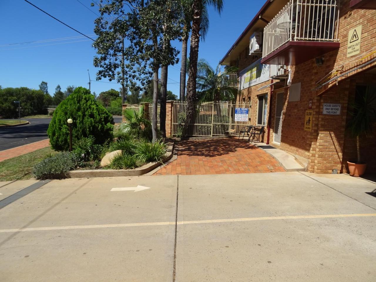 Tallarook Motor Inn Dubbo Zewnętrze zdjęcie